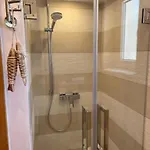 Stowaway فيلة كورتْشولا