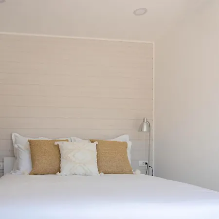 Stowaway Villa *